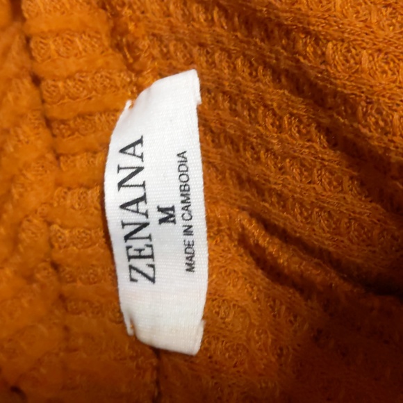 Tobacco brown tunic sweater medium *2 for $15* - Picture 2 of 4